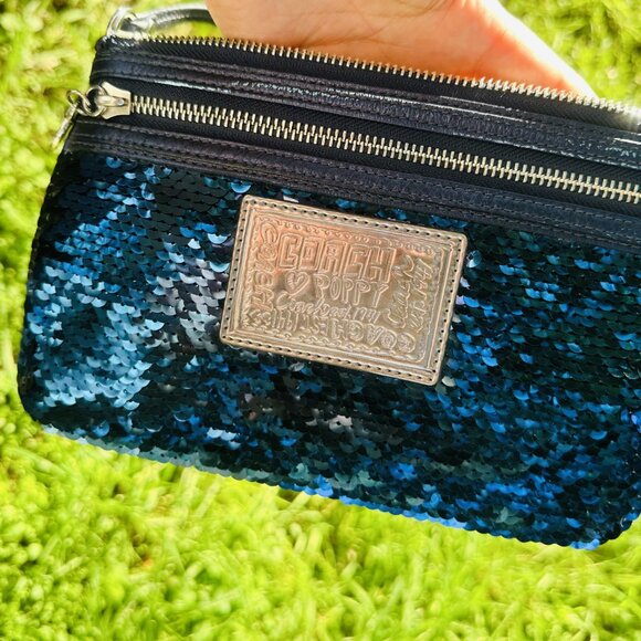 VTG Y2K Coach XL Poppy Sequin Wristlet Sapphire Blue Sparkle Purse Wallet - Picture 15 of 16